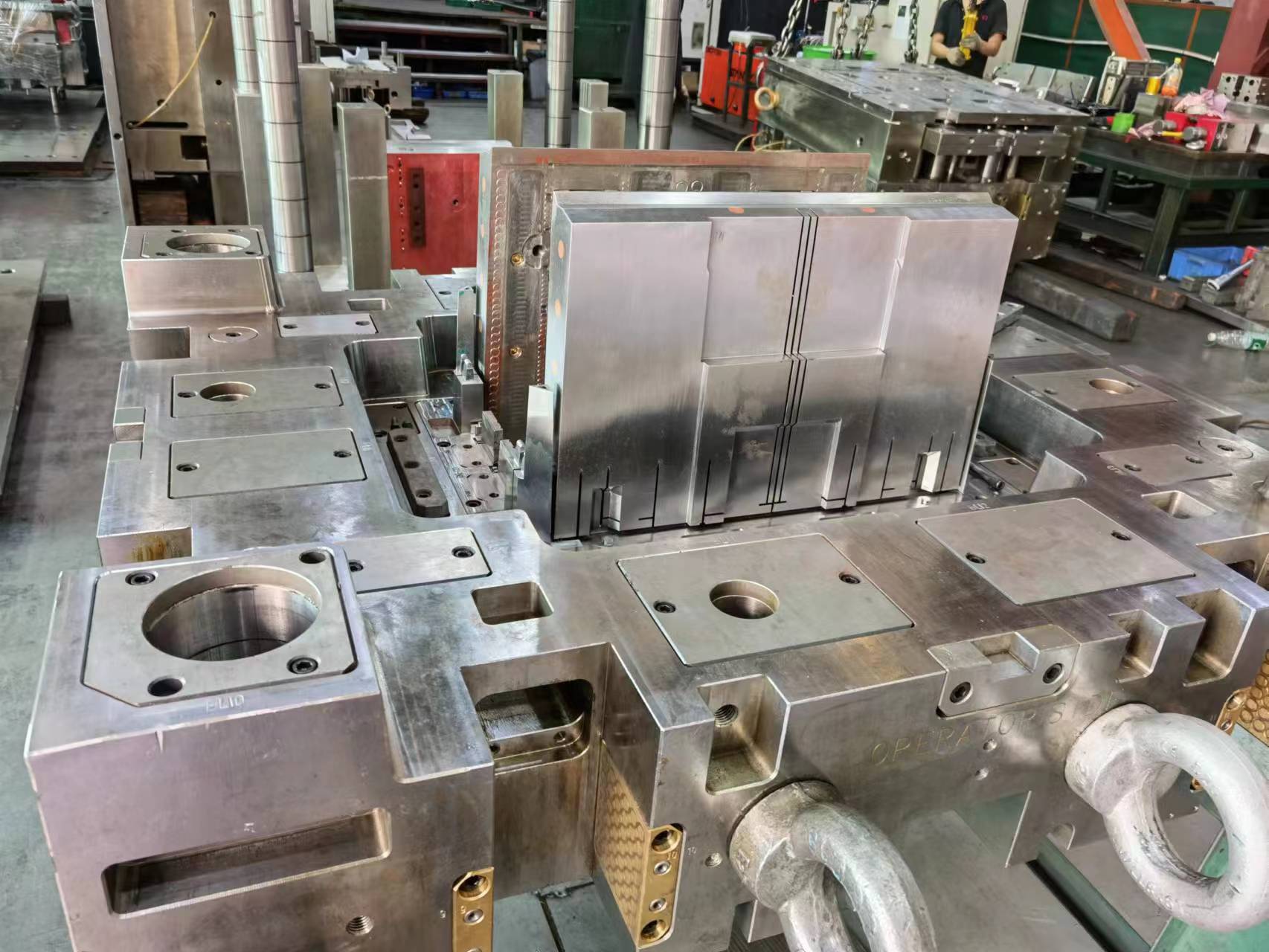 If you are looking for a real mold manufacturing factory